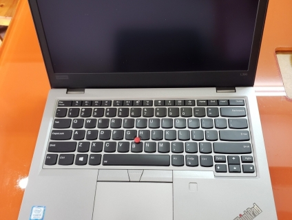Lenovo Thinkpad L390-Laptop doanh nhân trắng bạc