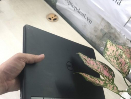 DELL LATITUDE E7250 I5 5300U 8G 256G 12.5″