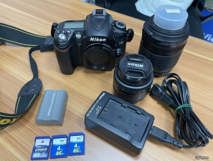 Bán Nikon D90 body + lens kit 18-105mm + lens 35mm