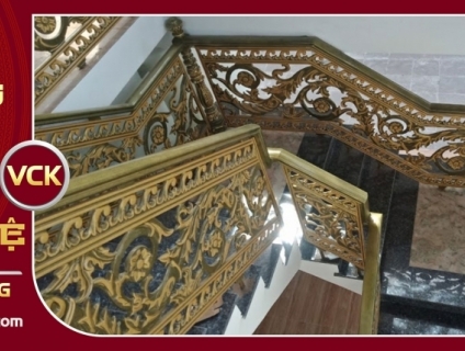 CẦU THANG NHÔM ĐÚC *CT8888* Đẹp bên trong - Chất bên ngoài