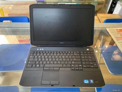 Dell E5530 nhập: Core i5 / Ổ cứng SSD / 15.6 inch