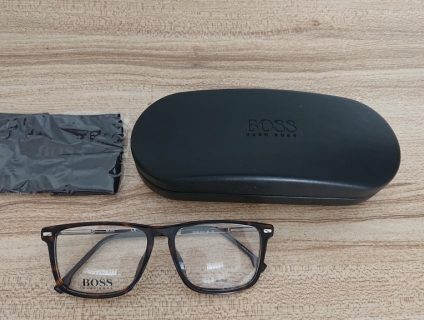 Gọng kính Hugo Boss