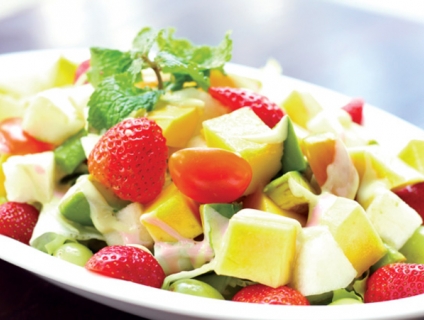 Làm Salad hoa quả tại nhà cực đơn giản