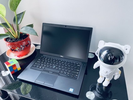 Cần Bán: Dell Latitude 7490 i5 8250u 16GB 256GB 14" FHD