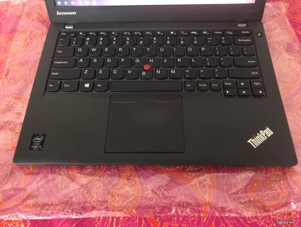 IBM X240..I5 4300U..RAM 8G GIÁ 5TR..IBM X250..I5 5300U..RAM 8G..==6TR