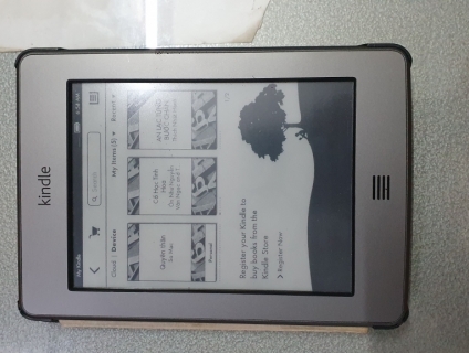 Kindle touch còn xài ngon