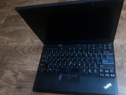 Laptop ThinkPad X201i, intel Core i5, Ram 4Gb Hdd 250Gb, Pin cầm >3h
