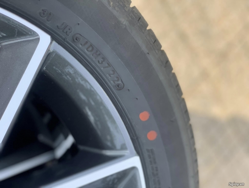 Thanh lý mâm zin Civic tháo xe kèm lốp 225/50R17 BS date 2022