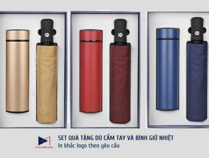 Set quà tặng kết hợp dù cầm tay gấp gọn