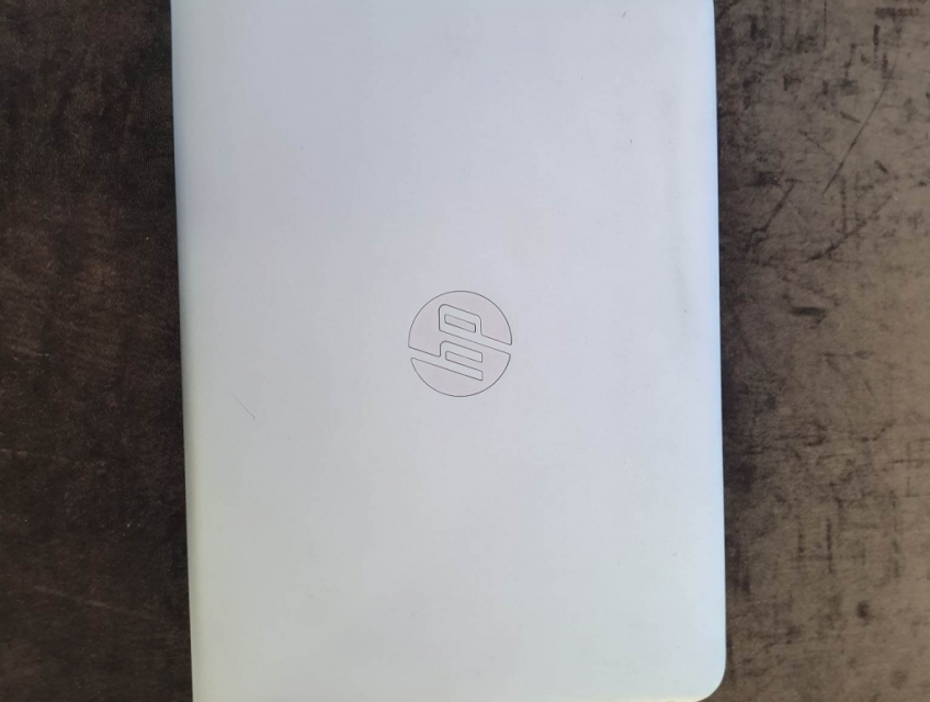 Cần Bán HP Elitebook 820 G3 : i5-6200U | 8GB RAM | 128GB SSD Likenew