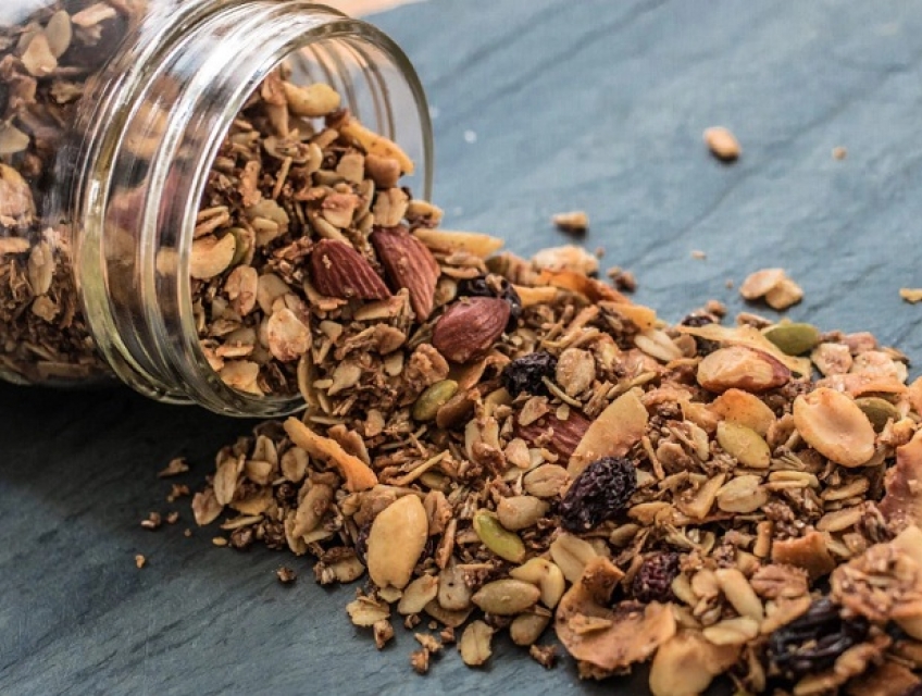Granola là gì? Những điều bạn cần biết về Granola
