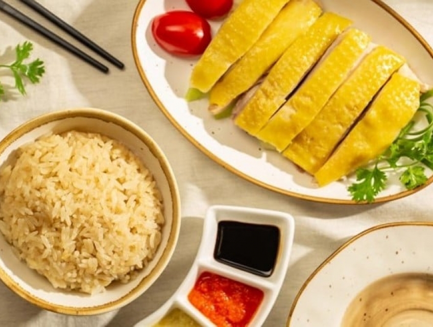 Bật mí công thức làm cơm gà Hải Nam - Tưởng khó nhưng lại cực dễ