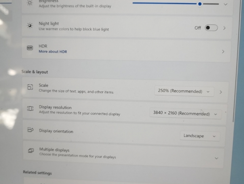 HP Envy Notebook 15 i7-7500U màn hình cảm ứng 4K quá hot!!!