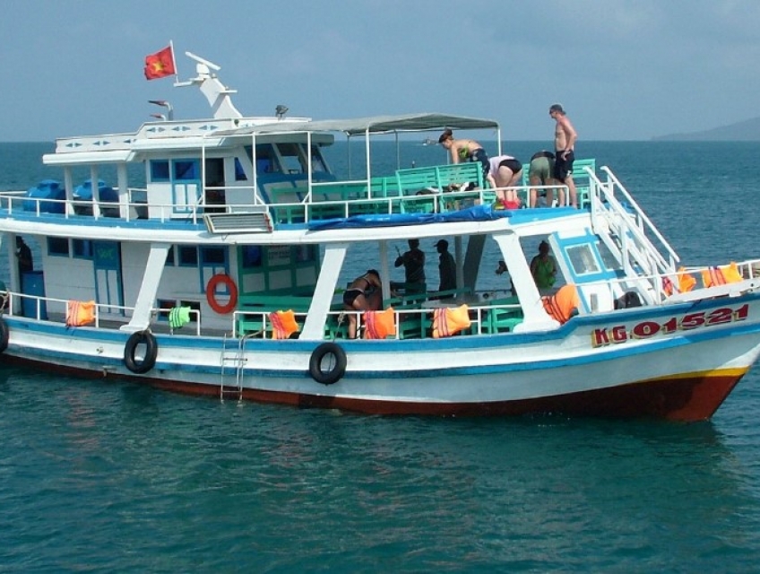 TOUR 3 ĐẢO TRẢI NGHIỆM DU THUYỀN THAM QUAN VỊNH HẠ LONG THU NHỎ