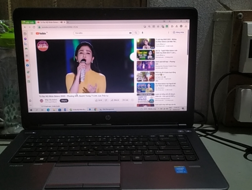 Cần tiền bán gấp Hp core i5, đang sử dụng,chưa sửa chữa !