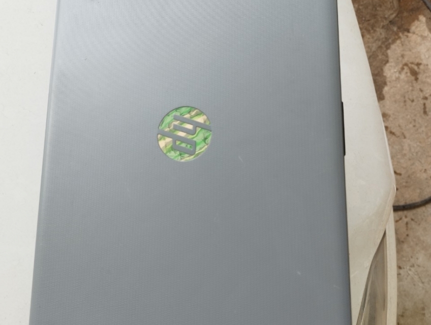 HP Laptop 15 Core i7-7500U MH 15.6” máy đẹp