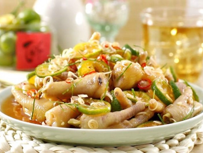 Cách làm chân gà sả tắc giải ngấy cùng HP3 Seafood cực ngon