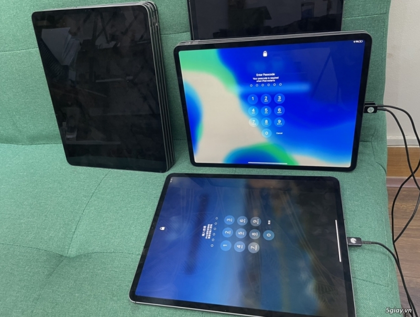 iPad pro 12.9 gen 4 quên mk