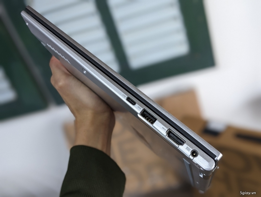 Laptop Asus VivoBook 360 ( TP1401K ) 14'' Màn cảm ứng gập 360 mỚI