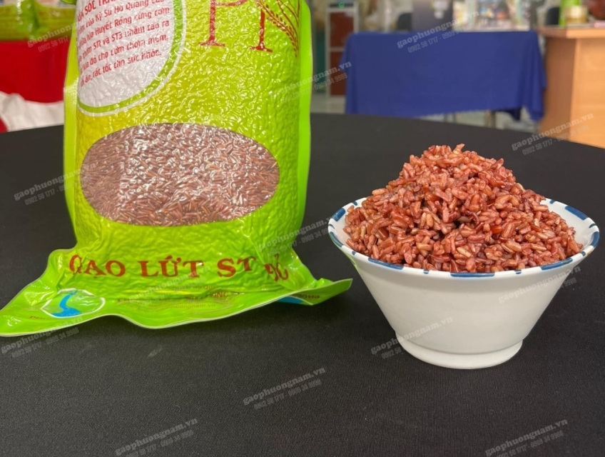 Gạo Lứt ST Đỏ "Không Phải Gạo Huyết Rồng"