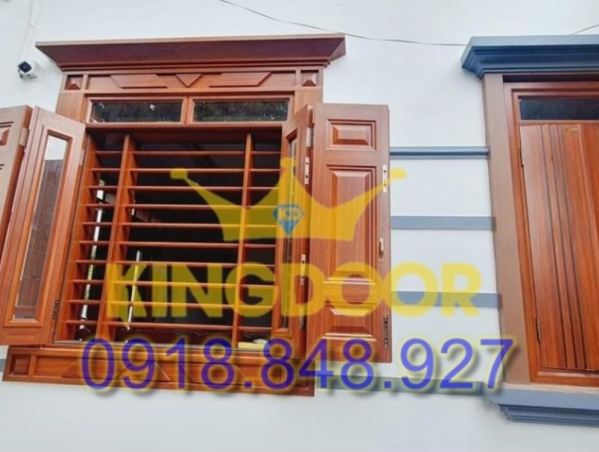 CỬA THÉP VÂN GỖ TẠI CÀ MAU