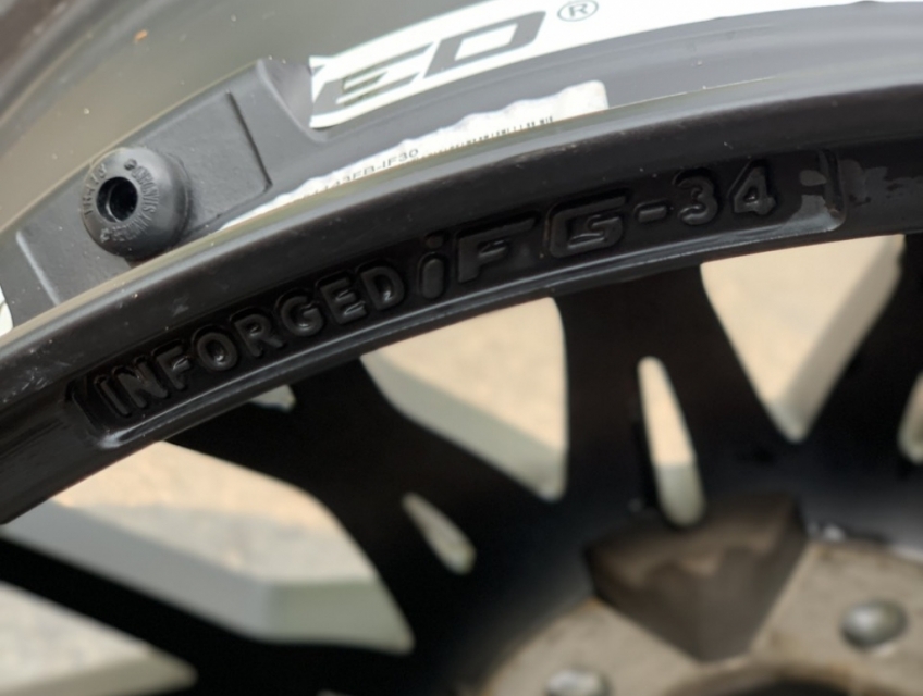 Cần thanh lý bộ mâm Inforged 18 inch lắp vừa các dòng xe Nhật Hàn