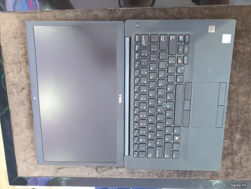 Cần Bán Dell Latitude 7480 : i7-6600U | 16GB RAM | 256GB SSD | 14FHD