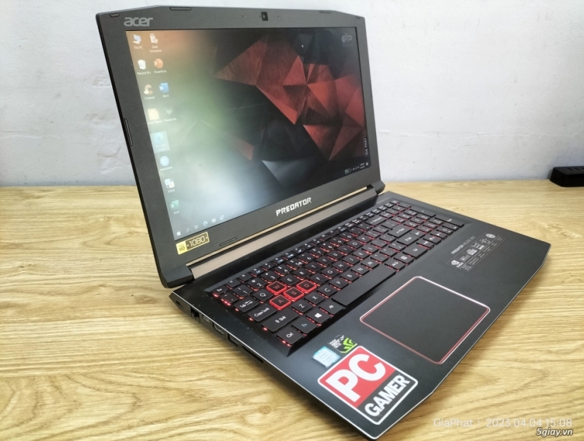 Predator G3-572,I7-7700HQ,R8G,128+500,1060-6G,15.6