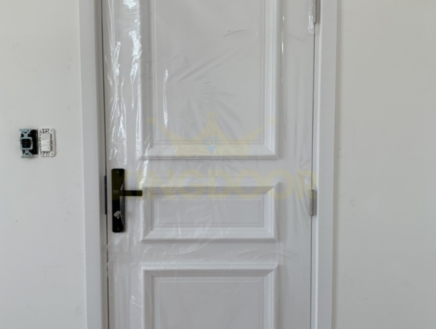 CỬA NHỰA COMPOSITE tại KINGDOOR – MẪU CỬA CHỈ NỔI TÂN CỔ ĐIỂN