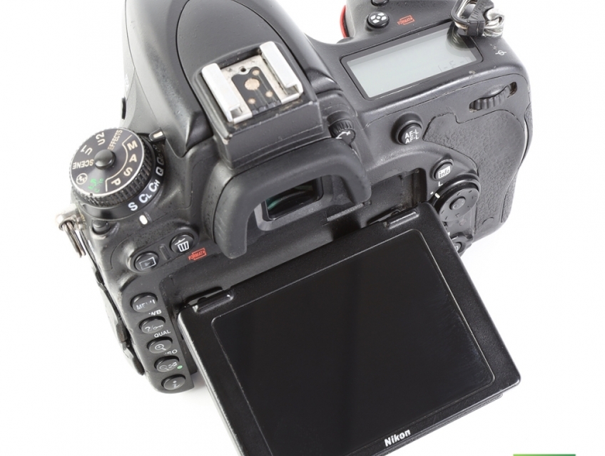 Máy ảnh Nikon D750