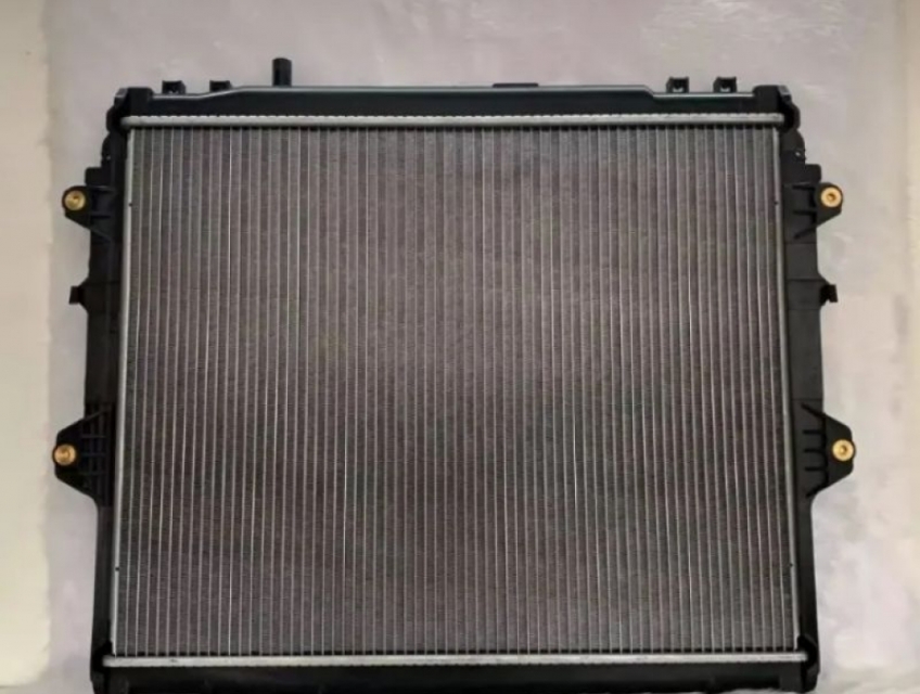 Két làm mát dầu Fortuner 2017- Hilux 2017- Hiace - 150710E010
