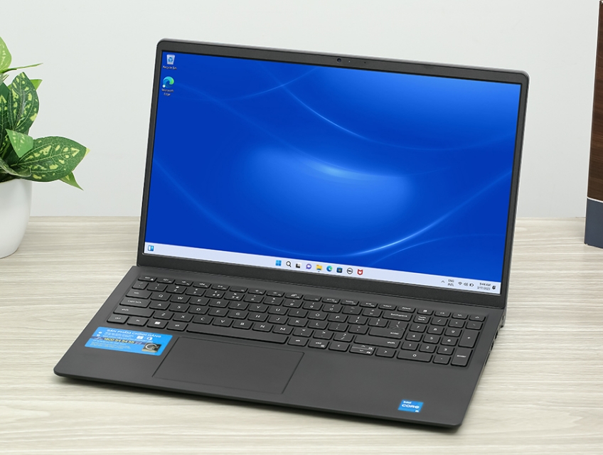DELL Vostro V3520: Core i5 Gen 12/8G/512G/15.6in FHD 120Hz/còn BH 2th!