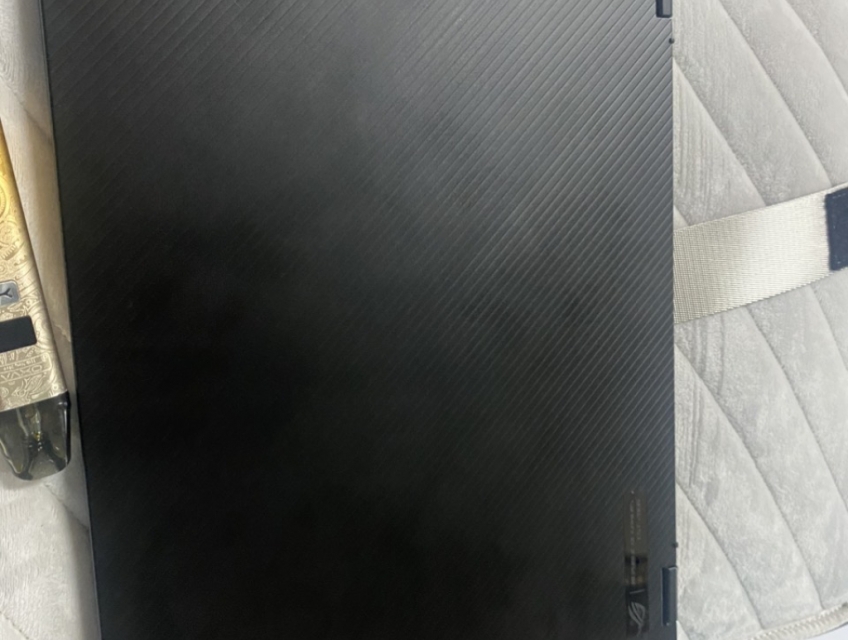 cần bán rog flow x13