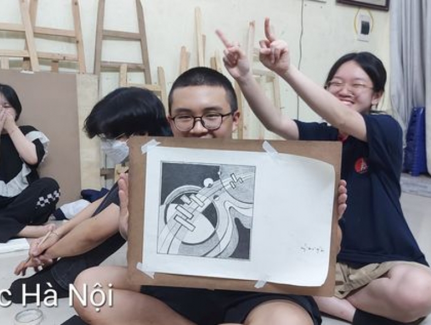 Lớp vẽ luyện thi đại học ở Long biên