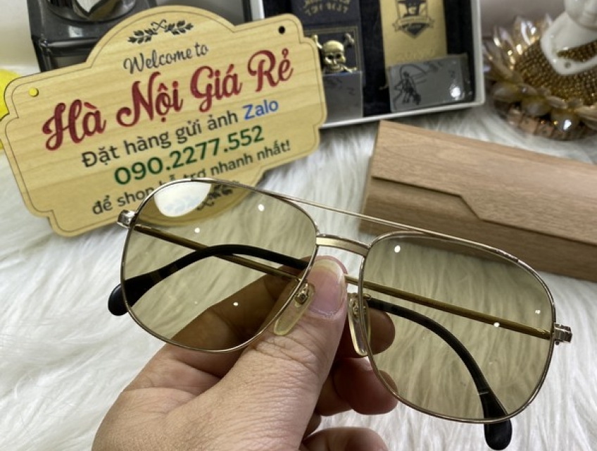 Cửa hàng kính cổ : Nơi bán kính cổ bọc vàng xịn hàng sưu tầm còn đẹp