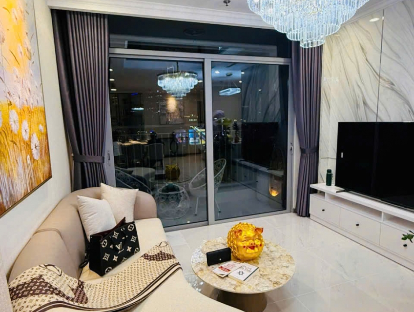 CHÍNH CHỦ CẦN BÁN GẤP CĂN HỘ LANDMARK 5 – VINHOMES CENTRAL PARK