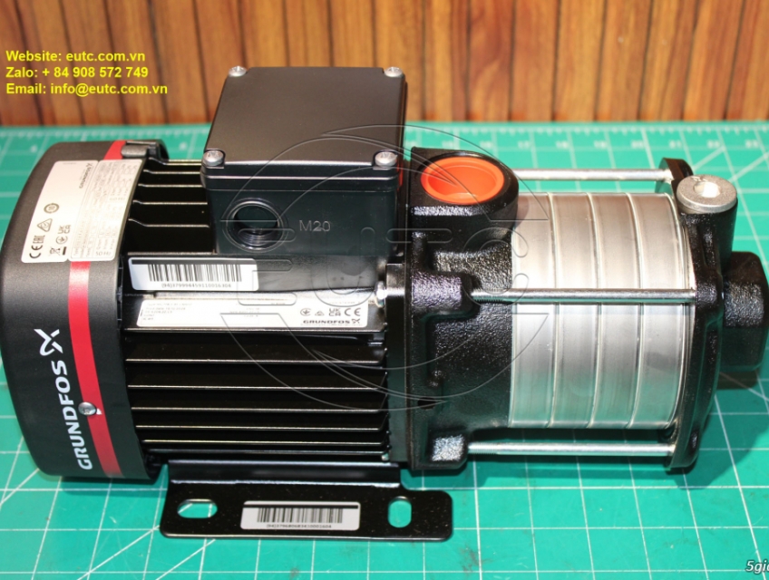 Bơm đa tầng ngang Grundfos