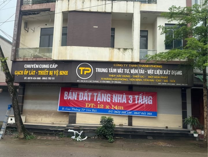 Cần bán nhanh nhà đất tặng nhà 3 tầng phù hợp KD nhà hàng dân cư đông