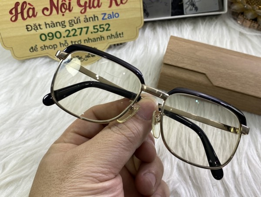 Gọng kính nikon titan chính hãng hàng nhật bãi còn mới đẹp giá rẻ