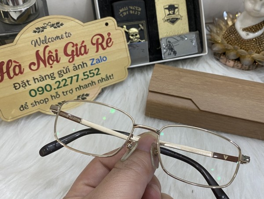 Shop chuyên bán gọng kính cận titan hiệu xịn đấu nhật giá rẻ uy tín