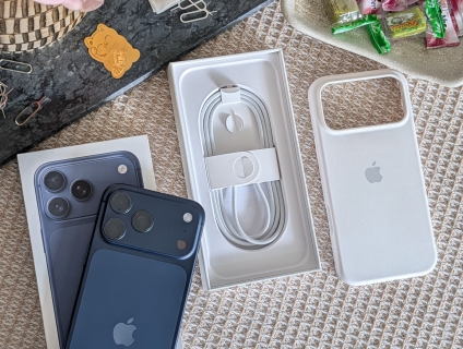 17 Pro max 256G VN Sạc 15 lần BH 1/2027 !