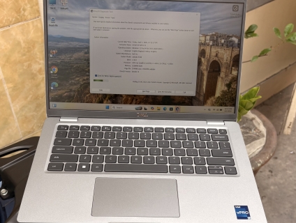 Dell Latitude 5430 Gen 13 i7-1265u/16g/256G FHD đẹp