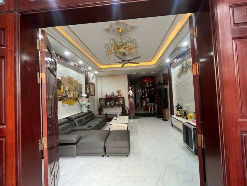 ►  BÁN ĐẤT GIANG BIÊN – LONG BIÊN – HÀ NỘI