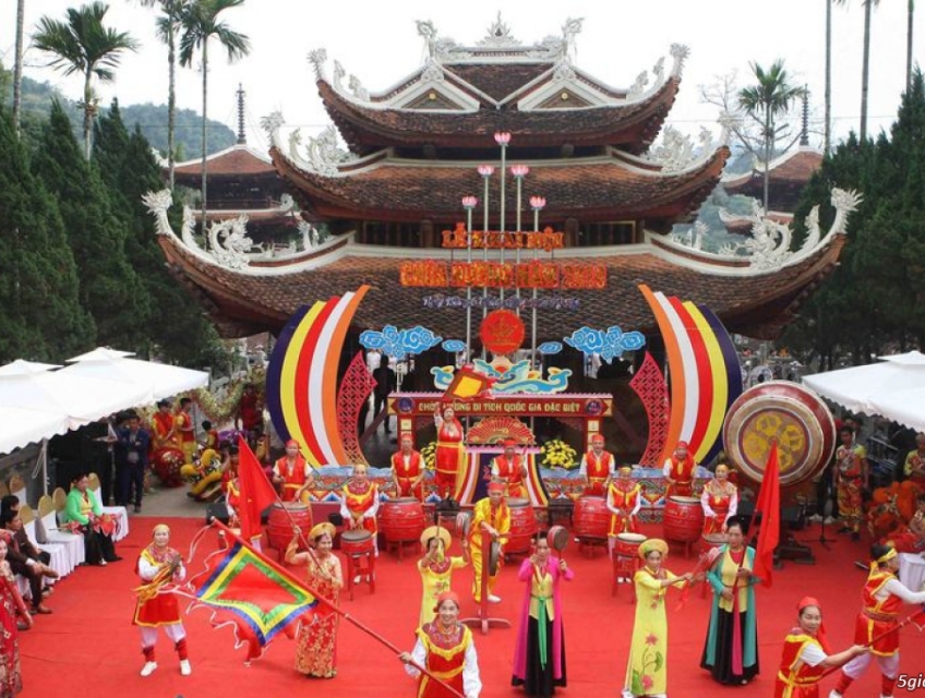 Tour Chùa Hương 1 Ngày