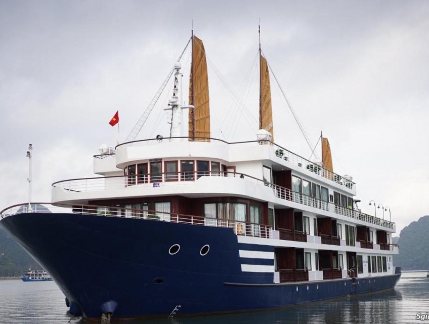 TOUR DU THUYỀN ERINA CRUISE 2N1Đ