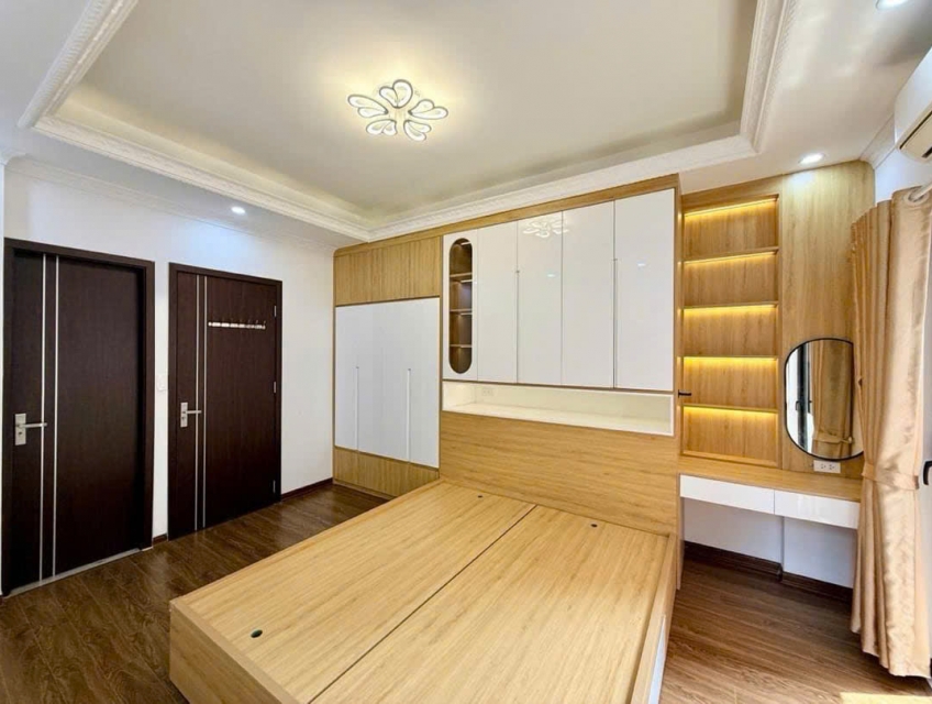 BÁN NHÀ LÔ GÓC HAI BÀ TRƯNG - OTO ĐỖ CỬA, FULL NỘI THẤT ĐẸP - 9,86 tỷ.