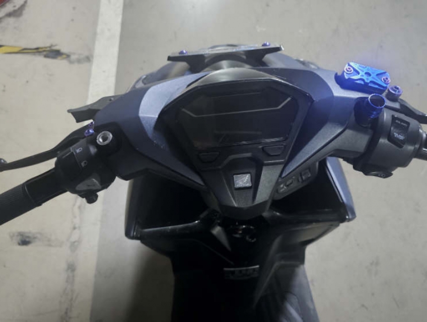 Honda Vario 125 xanh nhám 2019