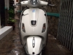 Vespa 125ie 3v màu trắng .không vết trầy,mua măn 2013