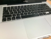 Macbook MC700 giá bèo như con mèo luôn. Nguyên zin, ngoại hình 95% AC click xem nha