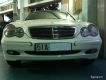 Mercedes C200 Kompessor màu trắng giá 320 triệu